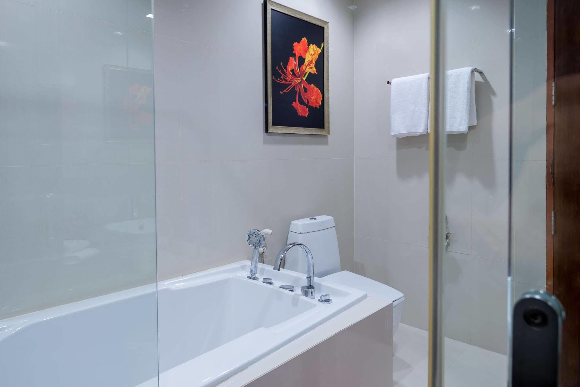 Musselana Condominium Jomtien Beach Extérieur photo