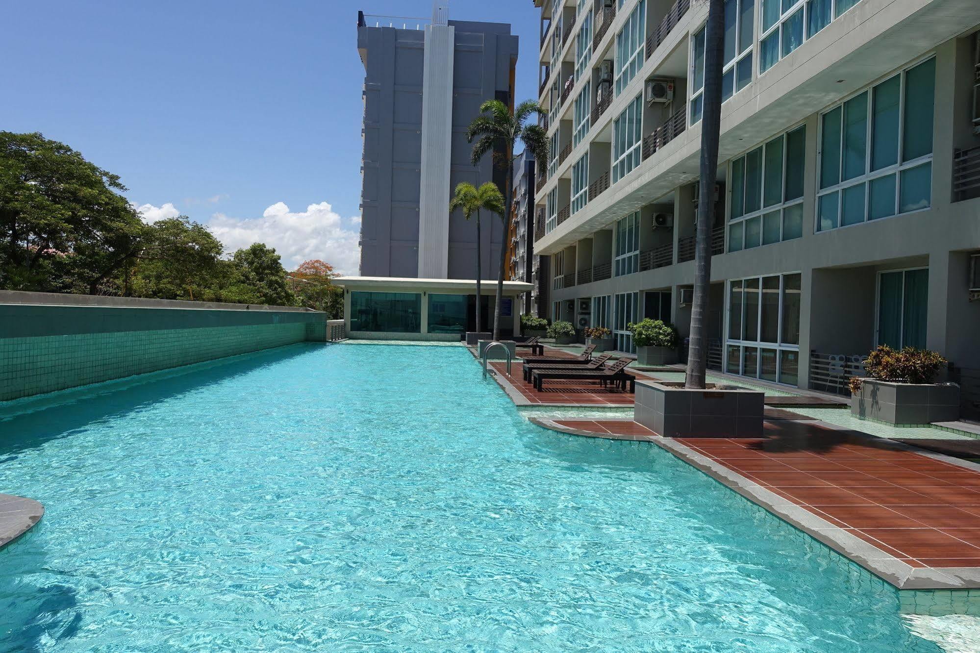 Musselana Condominium Jomtien Beach Extérieur photo